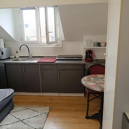 Διαμέρισμα Petit Cosy Proche De Paris *